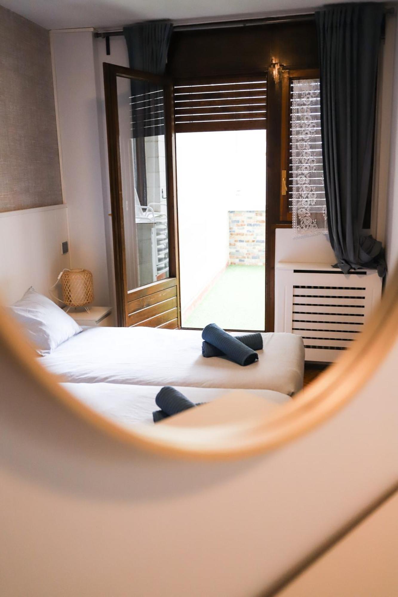 Casa Aspe Jaca Apartment Bagian luar foto
